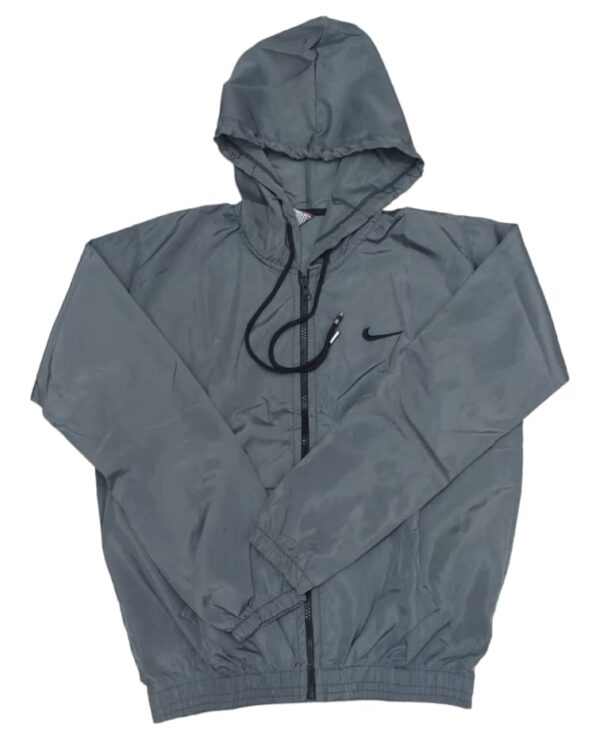 Chaqueta Nike Cortaviento - Imagen 5